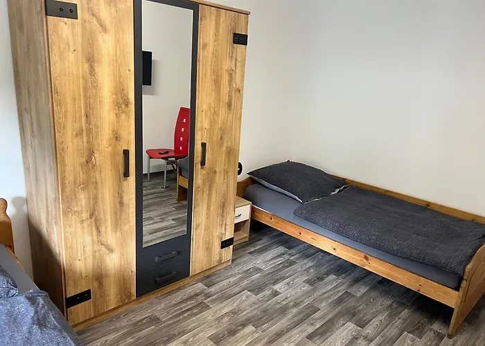 招待所 Bungalow Neuss *